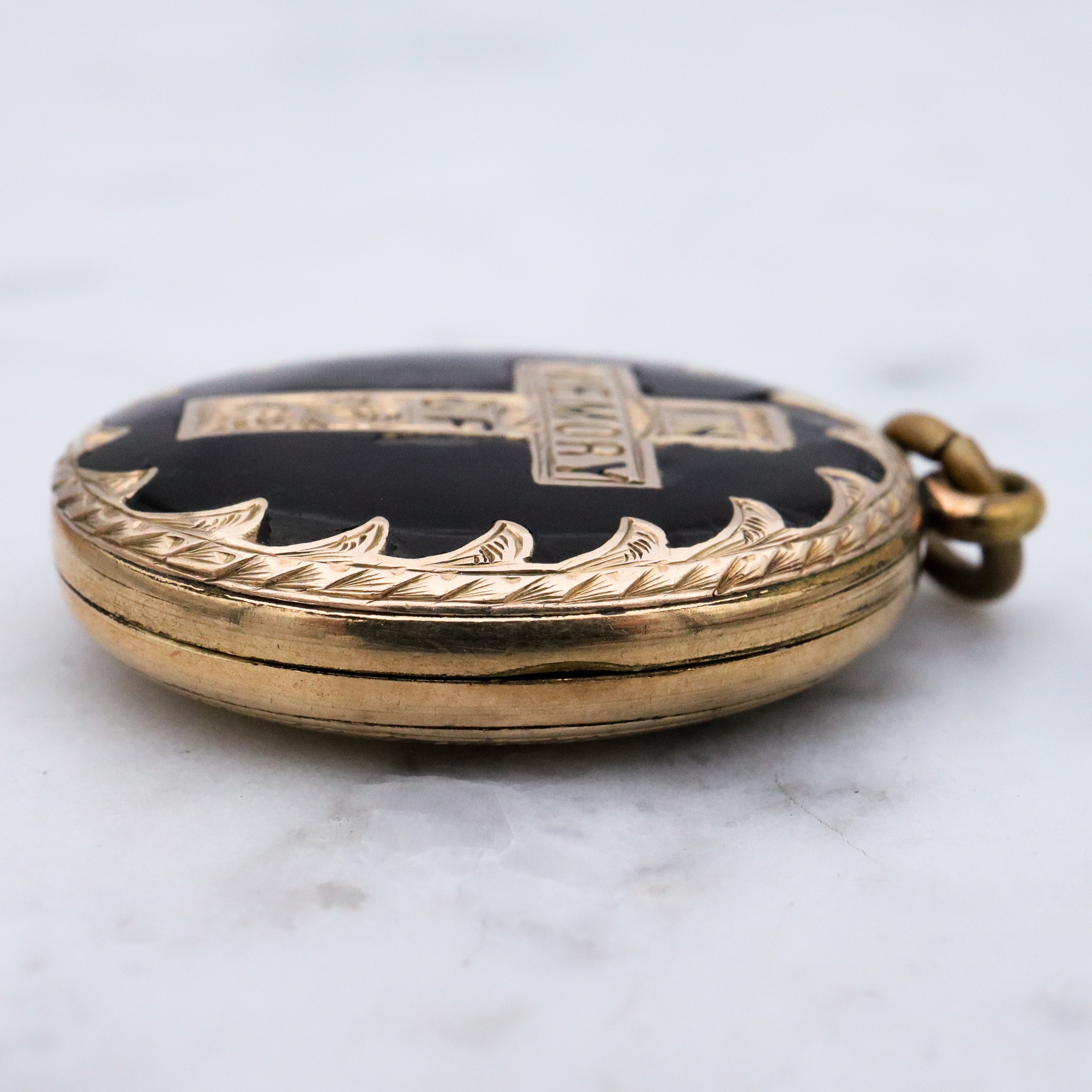 Antique Victorian 9k gold front & back "In Memory Of" black enamel mourning locket pendant